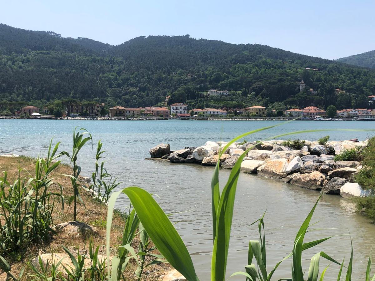Papiriana La Casa Del Borgo_ Breathtaking Sea Wiew Fosdinovo Exteriér fotografie